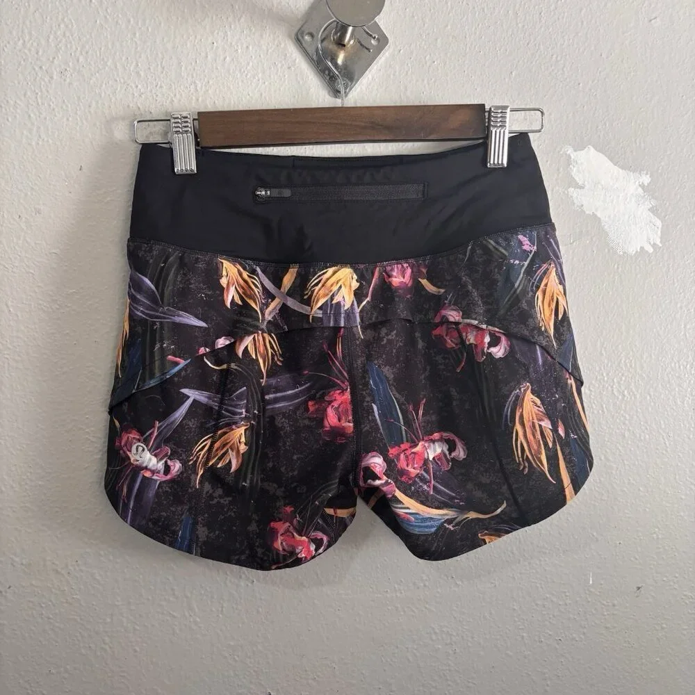 Lululemon Speed Up Shorts Mid Rise Veiled Floral Size 2